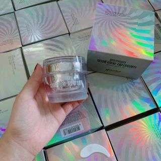 FACE TRẮNG  DA ỐC  SÊN (hch)