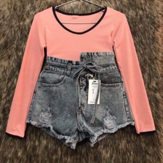 Áo crop top tay dài