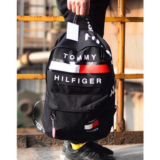 Balo Tommy Hilfiger Classic ., mẫu đẹp đơn giản - vải dù, mặt lưng phối lưới chống nóng - hai bên có ngăn