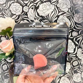 Bông Mút Trang Điểm MAC Softpoint Sponge Applicator