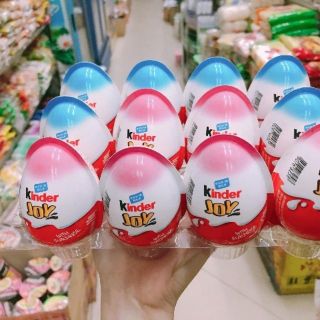 Trứng  Kinder Joy nam/ nữ có đồ chơi