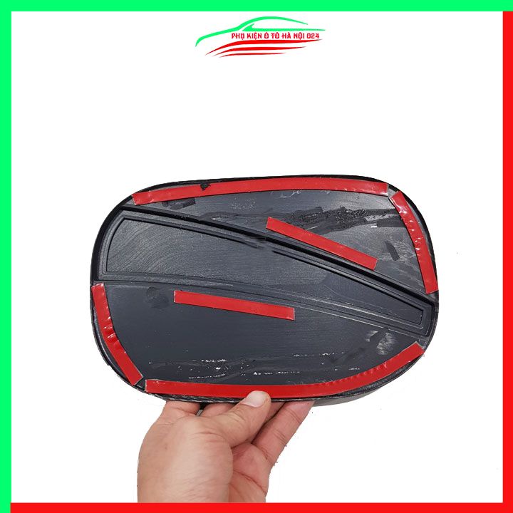 Ốp nắp xăng CX5, CX-5 2018-2023 vân cacbon bảo vệ chống trầy trang trí ô tô