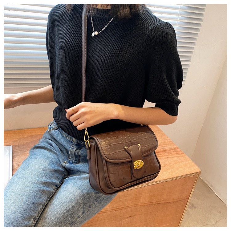 Túi xách nữ đeo chéo đẹp đi chơi phong cách thời trang hàn quốc giá rẻ dễ thương cute DC272