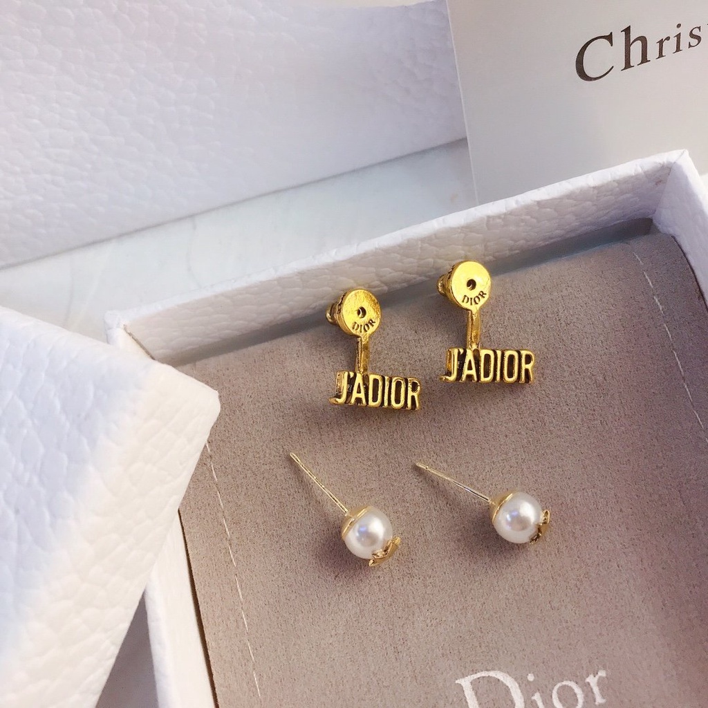 Khuyên Tai Tròn Bằng Thép Titan In Logo Dior Thời Trang Cho Nữ