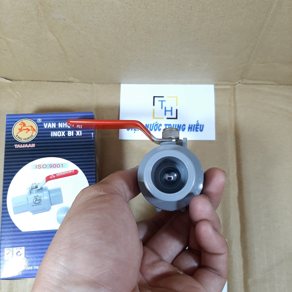 Van nhựa, van tay sắt, van khóa nước Bình Minh phi 21, 27, 34