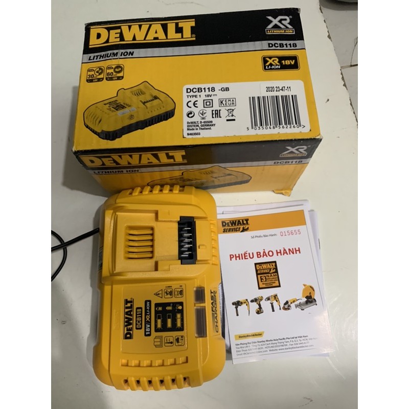 Sạc DEWALT DCB118