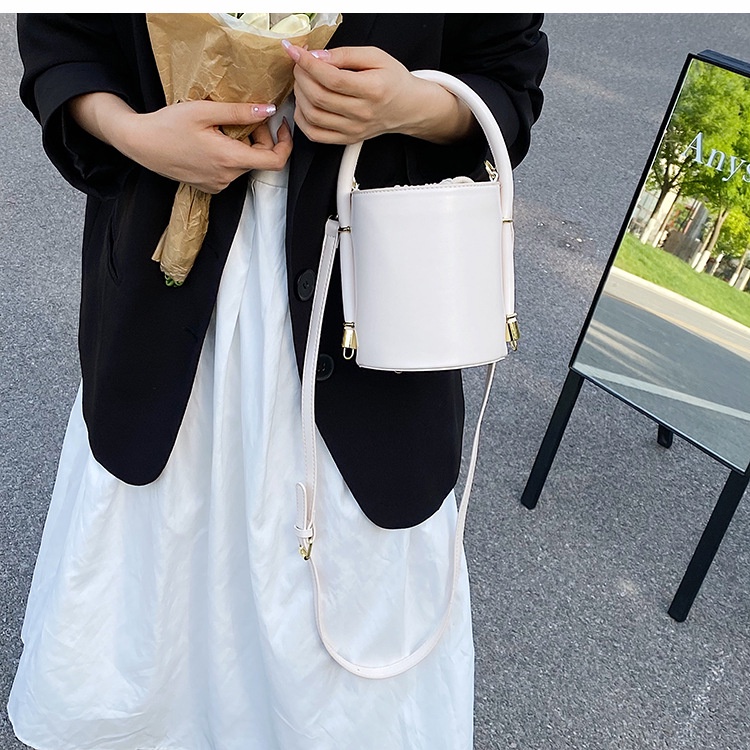 Túi xách tay đeo vai IELGY thời trang trẻ trung chất lượng cao dành cho nữ