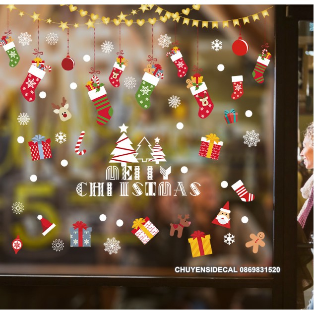 Decal dán tường Noel - Rèm kim tuyến sao tim Kết hợp Vớ sắc màu giáng sinh