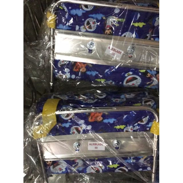 Ghế đi xe ga inox cho bé