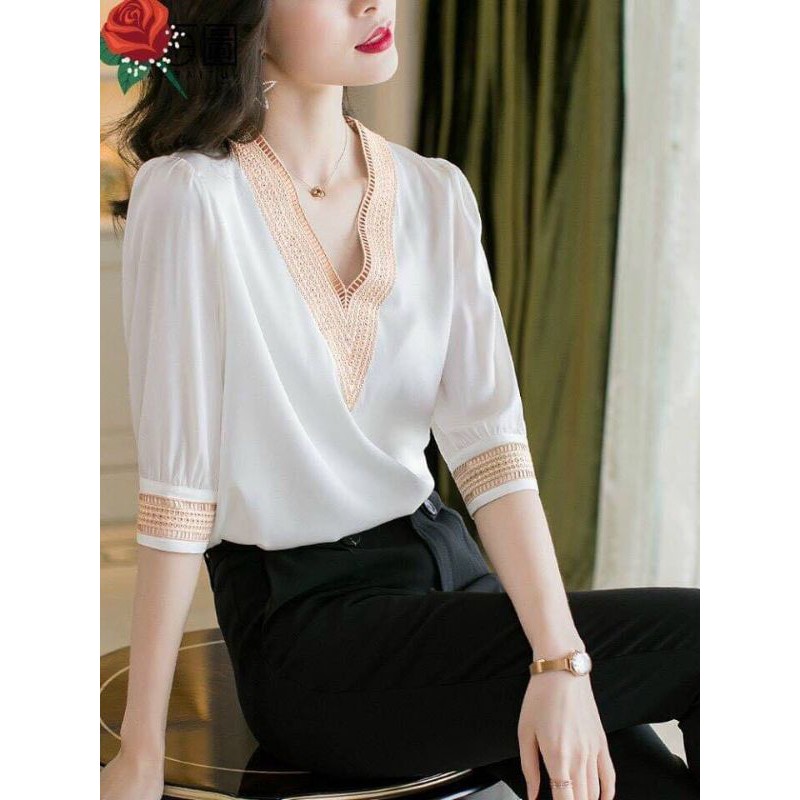 Áo sơ mi công sở nữ cổ tim tay lỡ phối ren màu sang trọng hàng cao cấp