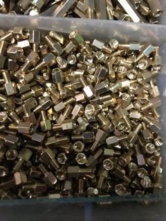 10 chiếc cọc đồng 0,5 cm