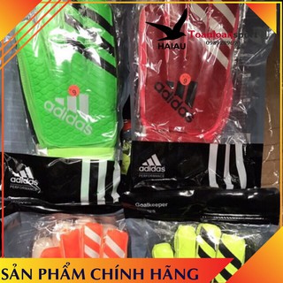 Gang tay thủ môn adidas