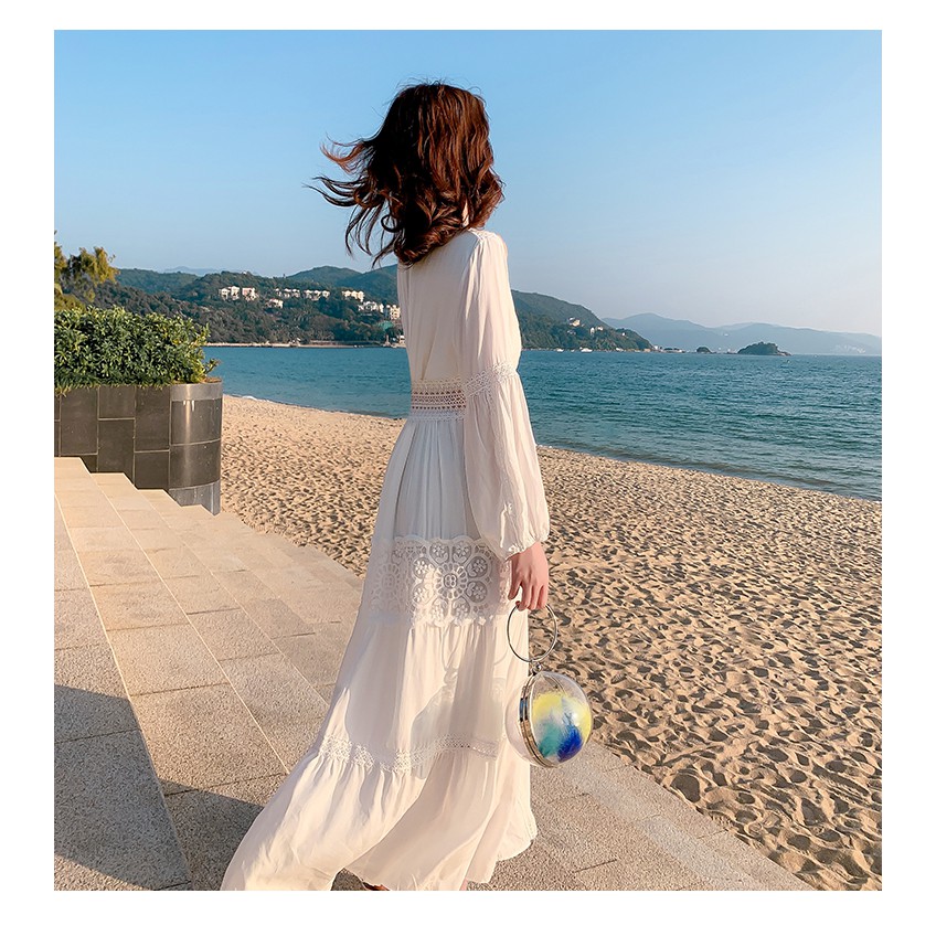 Váy maxi trắng dài tay pha ren chất siêu mát  260620