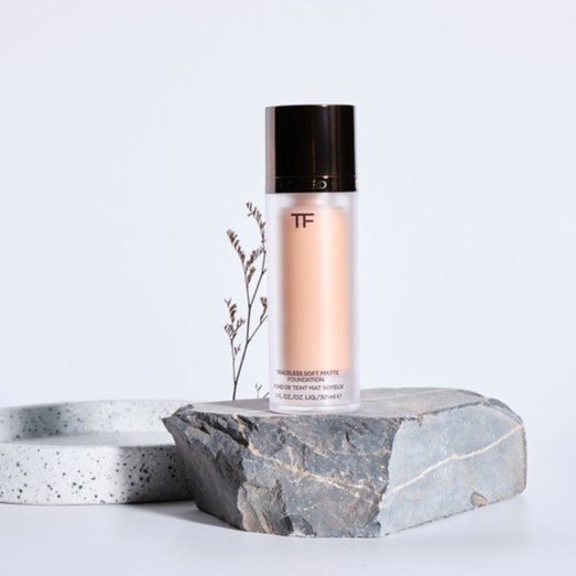 Kem nền Tom Ford Traceless Soft Matte Foundation mịn lì