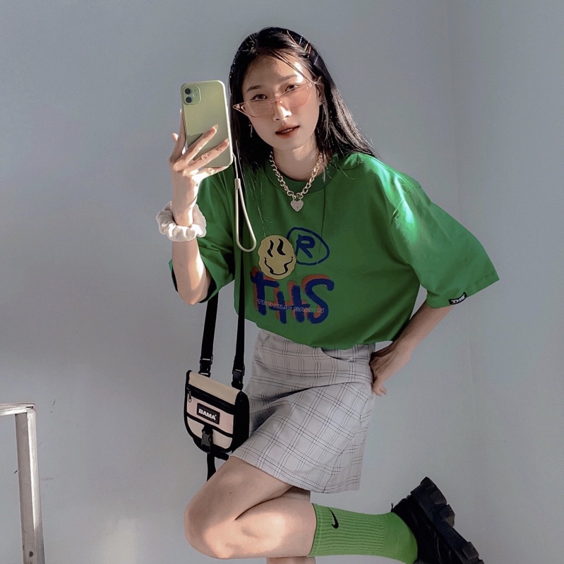 Áo Thun Unisex TEEHOLIC In Hình Màu Đen Trắng Hồng Cam Tím Xanh lá Xanh dương