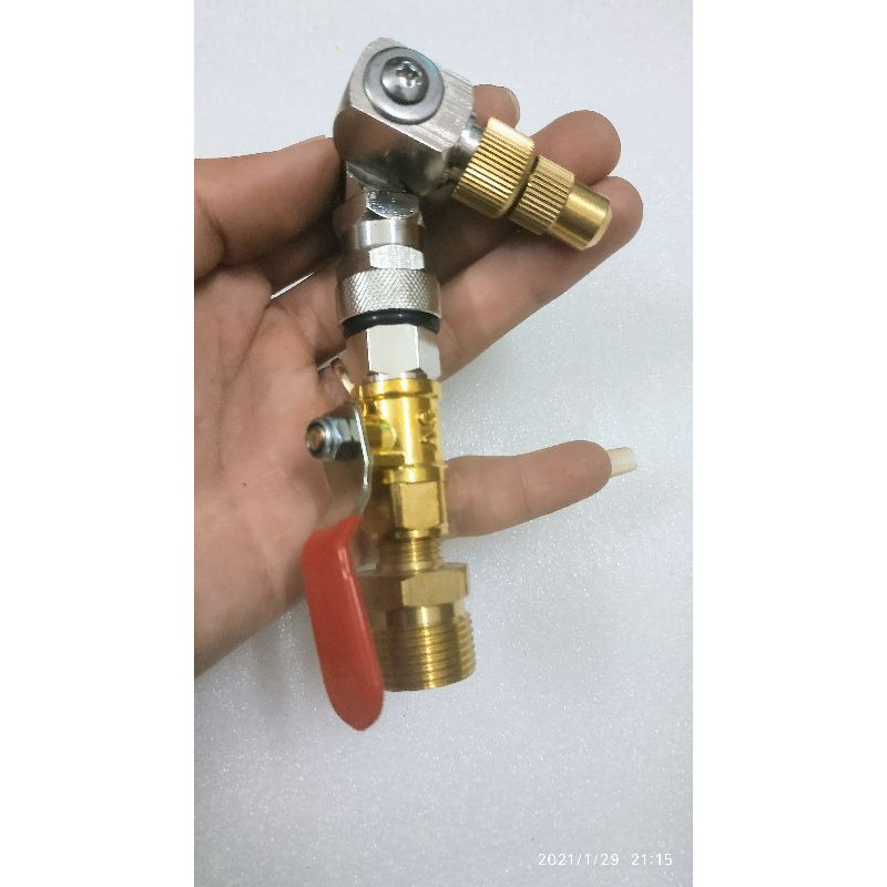 Bộ Béc xoay lắp máy rửa vệ sinh máy lạnh chuyên nghiệp .
