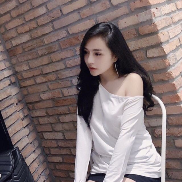 Áo trễ vai dễ thương