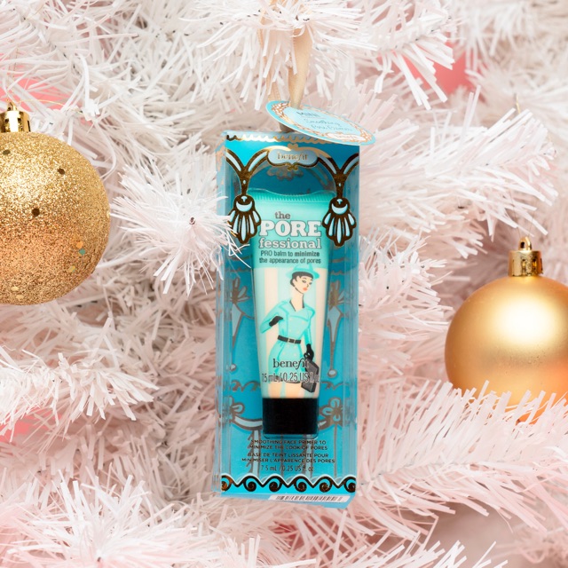 Kem lót Benefit bản Giáng Sinh