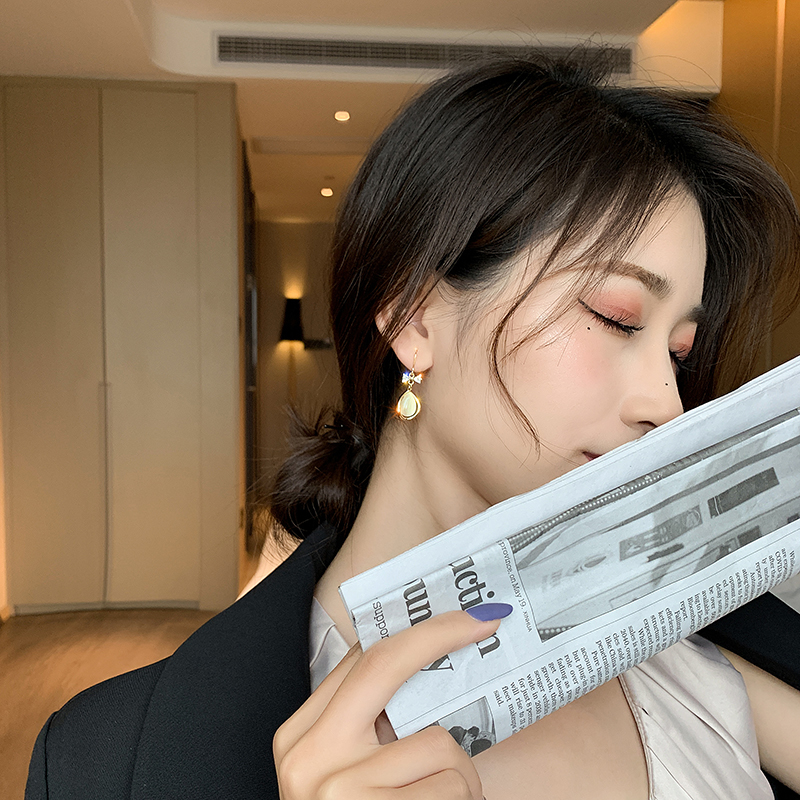 Bông Tai Mạ Bạc 925 Hình Nơ Đính Đá Sang Trọng