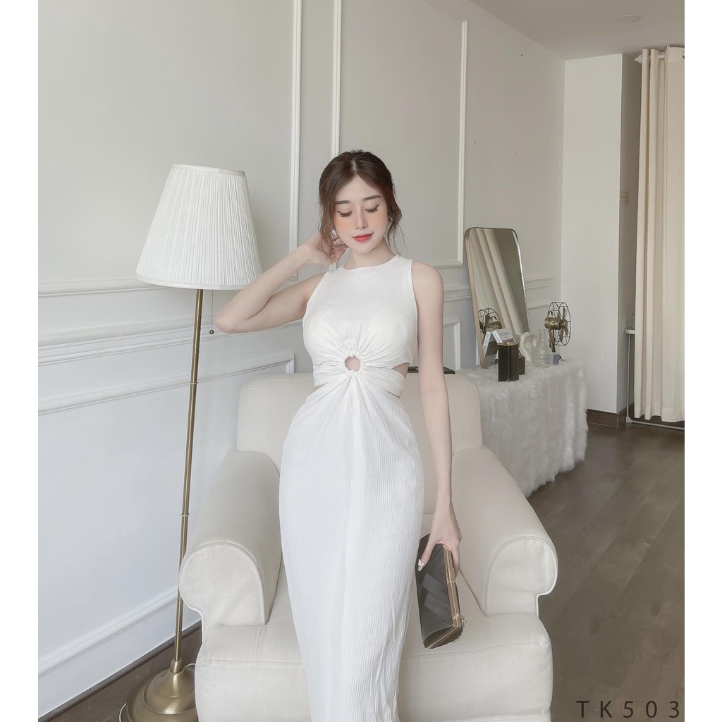 Váy trắng dự tiệc dáng dài Cut out phần lưng giúp bạn khoe trọn lưng ong quyến rũ, thời trang thiết kế YUNA STORE