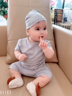 set cho trẻ sơ sinh