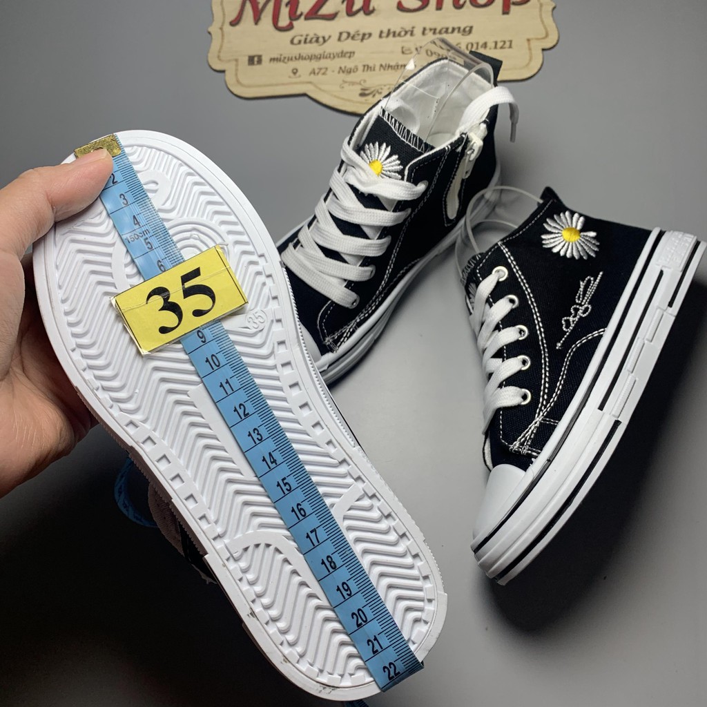 M93  Đủ size từ 27 đến 32 Giày cao cổ vải trẻ em thêu hóa cúc có khoá sườn