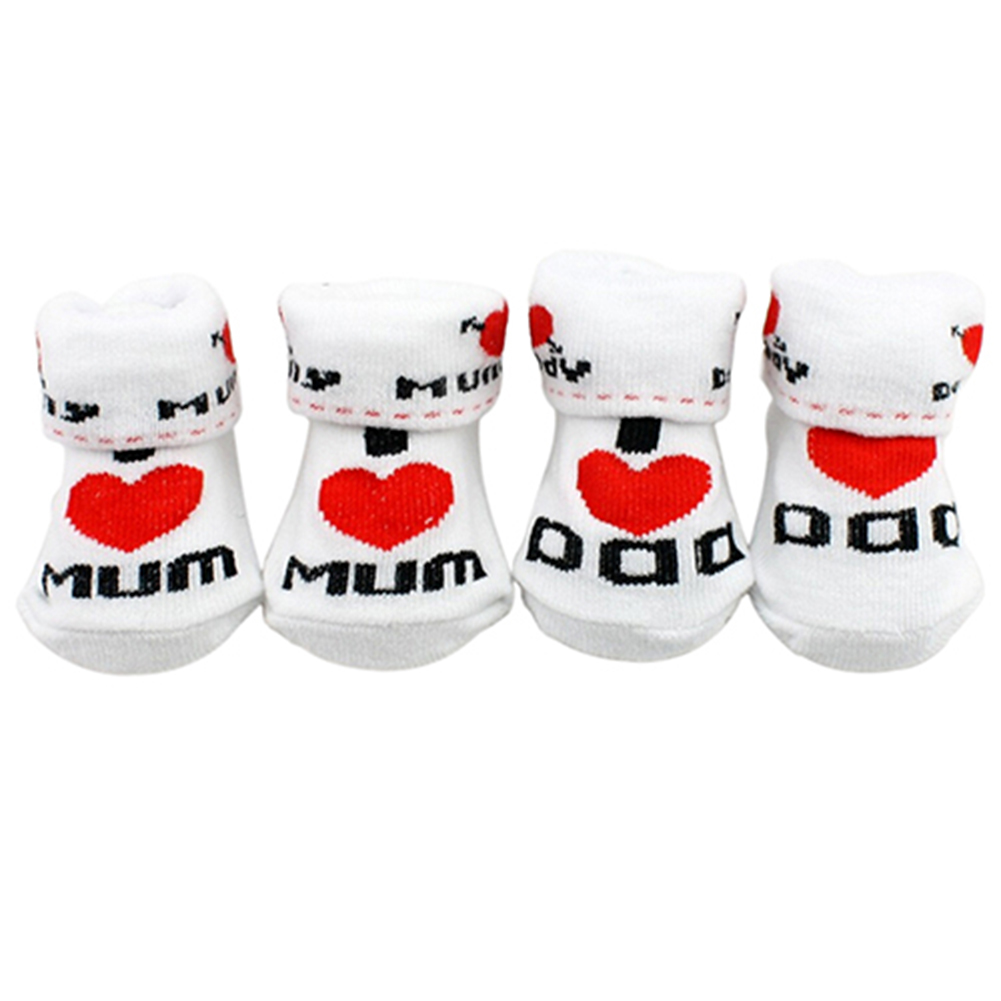 Vớ Cotton Trắng In Chữ I Love Mum / Dad Cho Bé Từ 0-6 Tháng Tuổi
