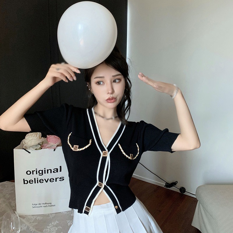 Áo Cardigan Dệt Kim Tay Ngắn Cổ Chữ V Form Ôm Thời Trang Cho Nữ