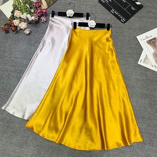 Chân váy Zara midi vải satin