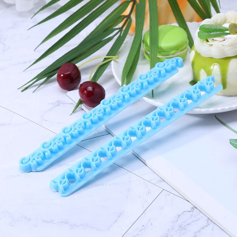 Set 2 Khuôn Làm Bánh Quy / Sô Cô La Hình Hoa DIY