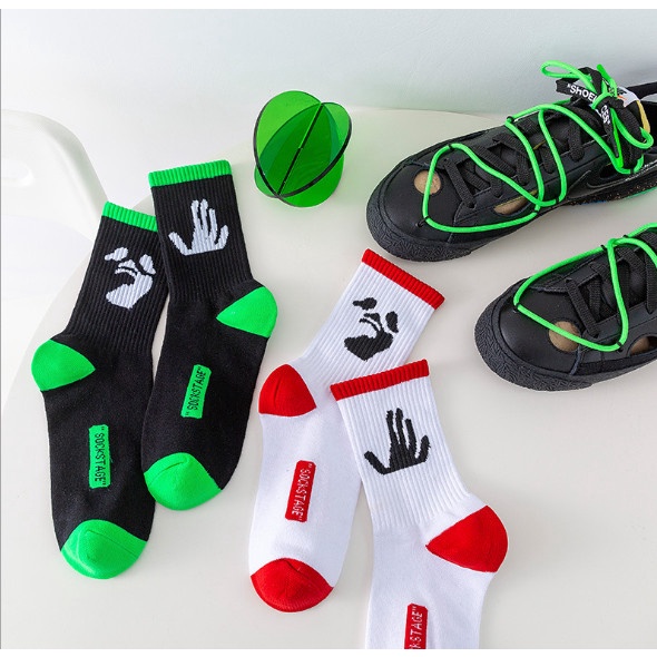 Vớ Tất thể thao cổ cao Nam Nữ phong cách trẻ trung và năng động.