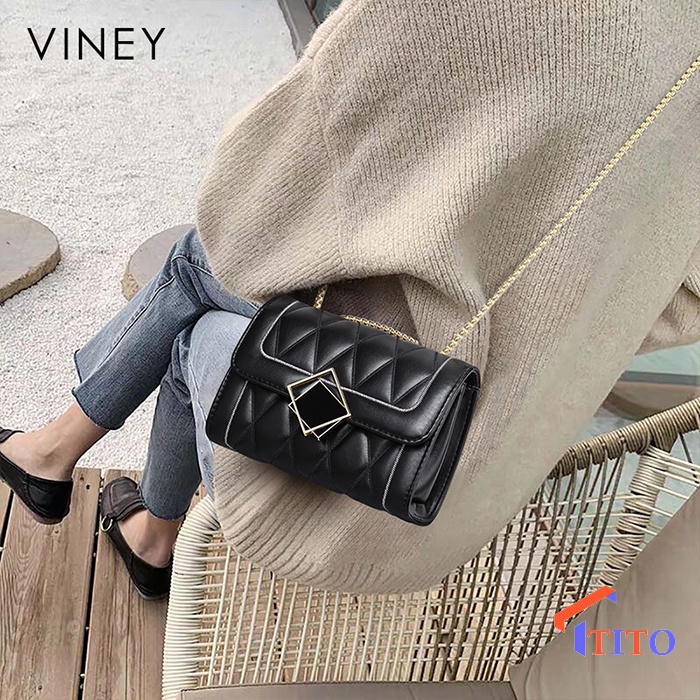 Túi xách nữ da siêu mềm, túi đeo chéo khóa hình vuông siêu đẹp và thời trang - Tito Shop
