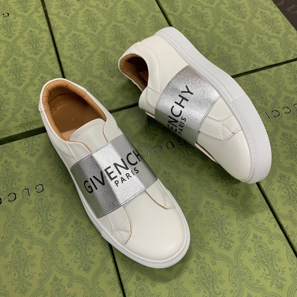 Giày Slipon GVC 2 màu mẫu mới cực chất 2021