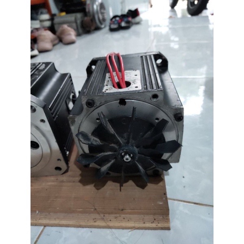 Động cơ 1,5kw mitsubishi chạy tốt từ 48v đến 120vdc bằng ic xe điện