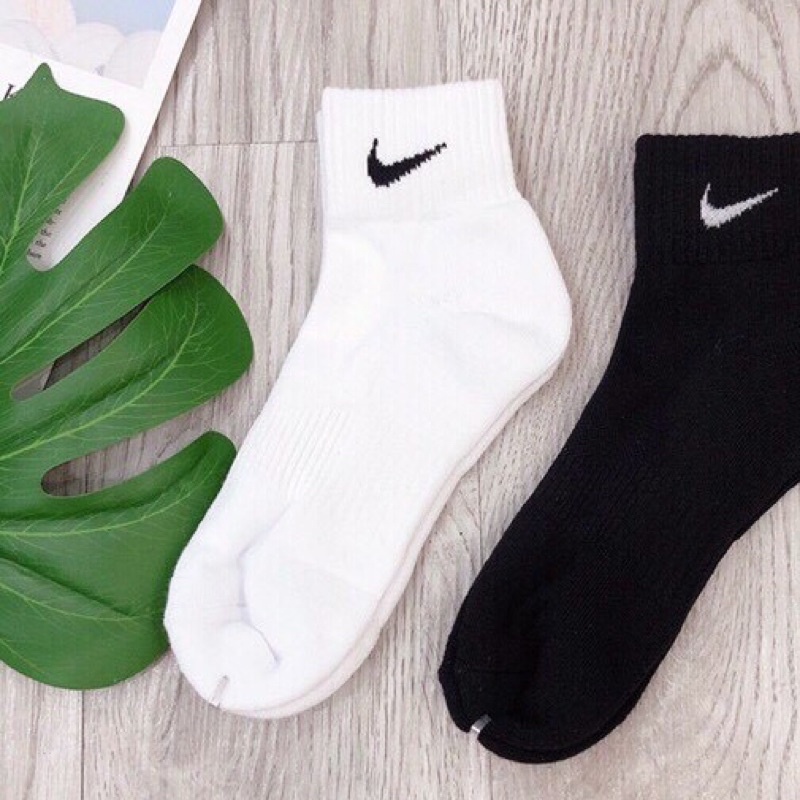 tất nam cổ cao chất cotton thấm hút mồ hôi chân