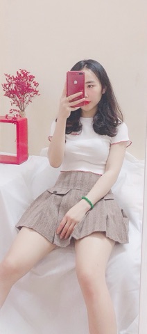 Áo Croptop Viền Đỏ ( chất liệu len co dãn )