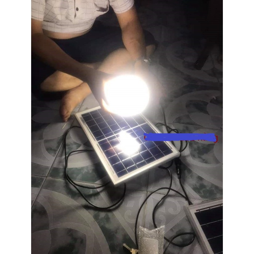 ĐÈN LED BÚP 50W - 100W Năng Lượng Mặt Trời Solar Light Pin 8000mAh, có điều khiển từ xa