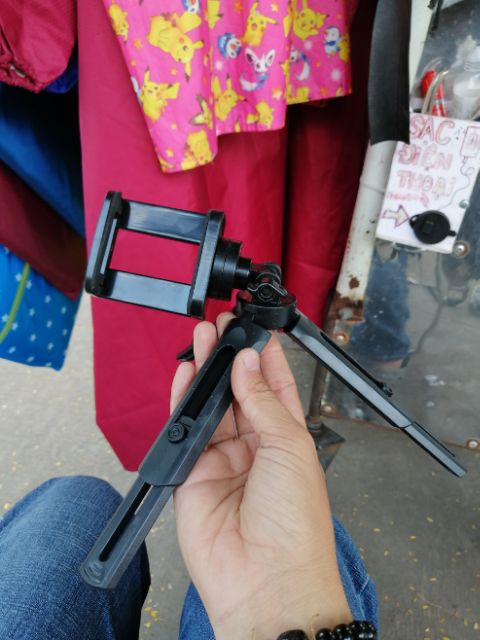 Giá đỡ Tripod MT01 xem phim livestream