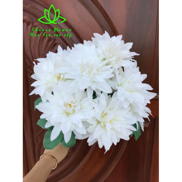 Cụm hoa hồng cánh nhọn-Hoa cúc phale 9 bông trang trí, cắm bình