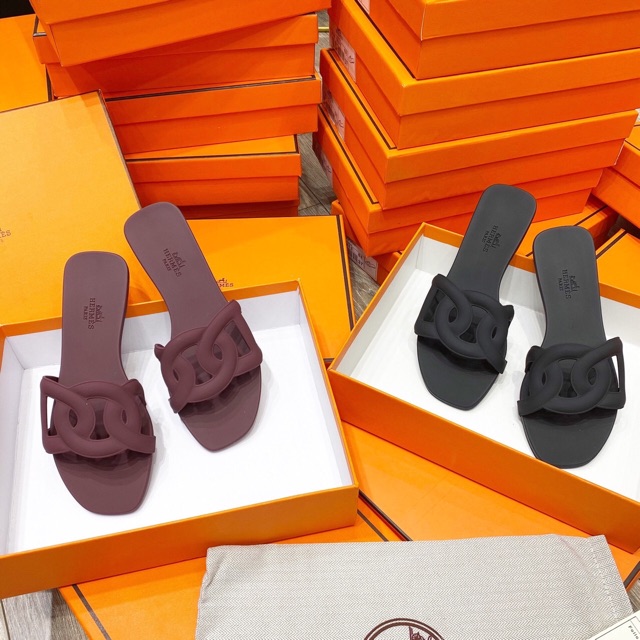 Dép lê hm xoắn fullbox