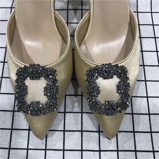 Giày manolo blahnik sale
