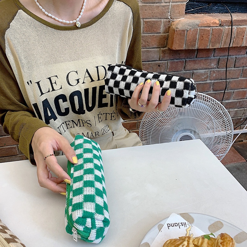 Túi Đựng Bút / Mỹ Phẩm Sức Chứa Lớn Tiện Dụng