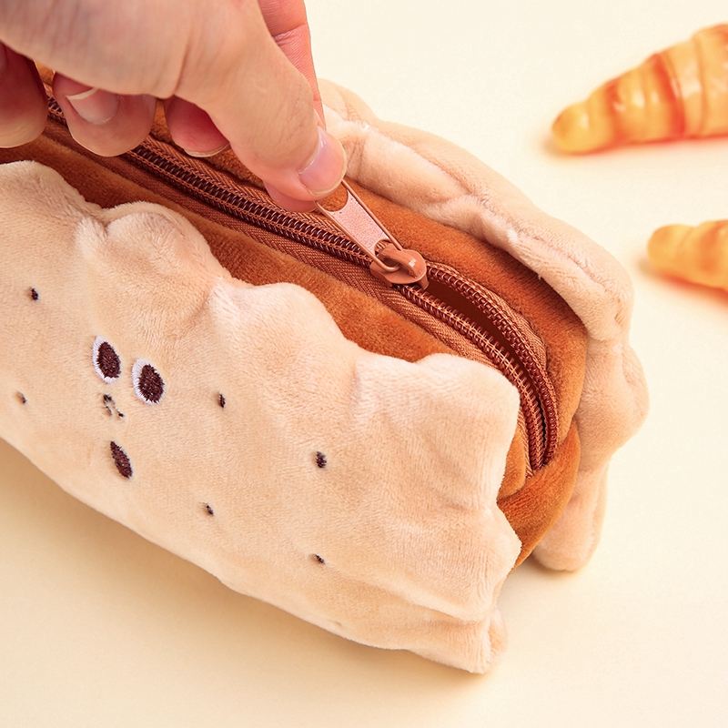 Túi lông nhung mềm đựng bút mỹ phẩm hình bánh quy