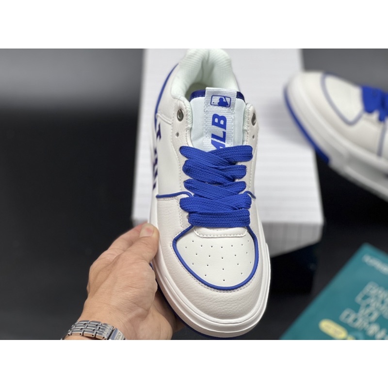 Giày thể thao nam nữ Chunky Liner La - M21