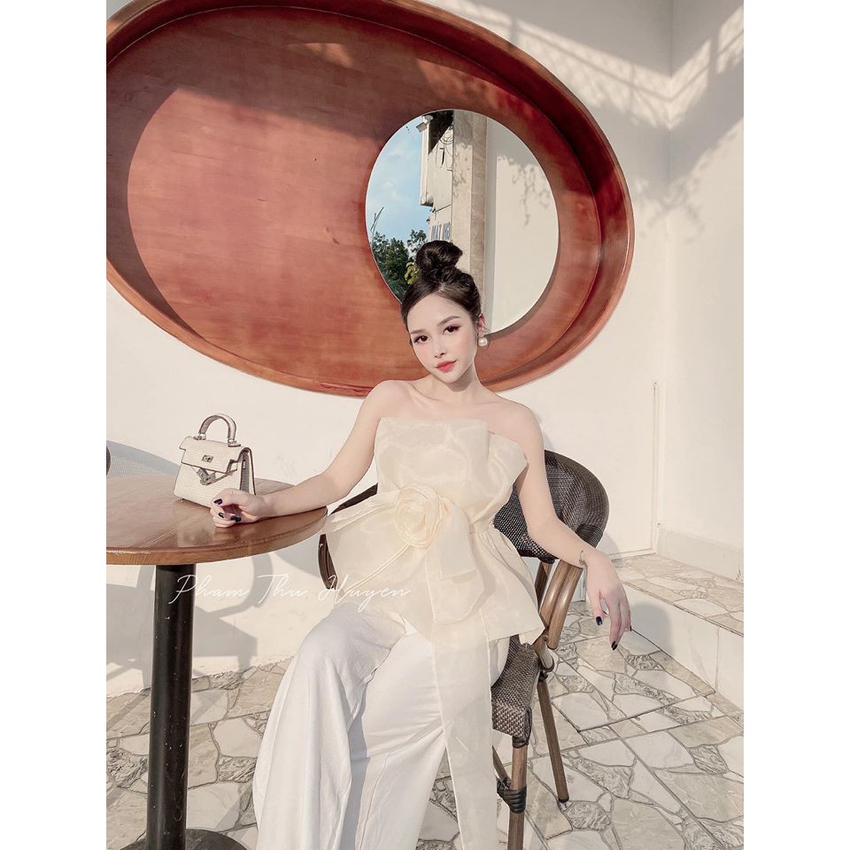 ÁO QUÂY KẾT HOA TRƯỚC NGỰC ORGANZA | BigBuy360 - bigbuy360.vn