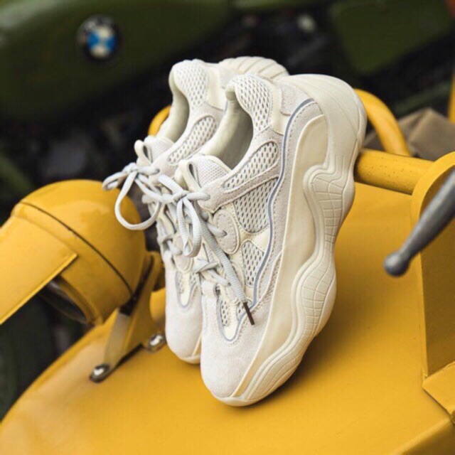 GIÀY THỂ THAO NỮ ĐẾ SÓNG KÈM HỘP D1