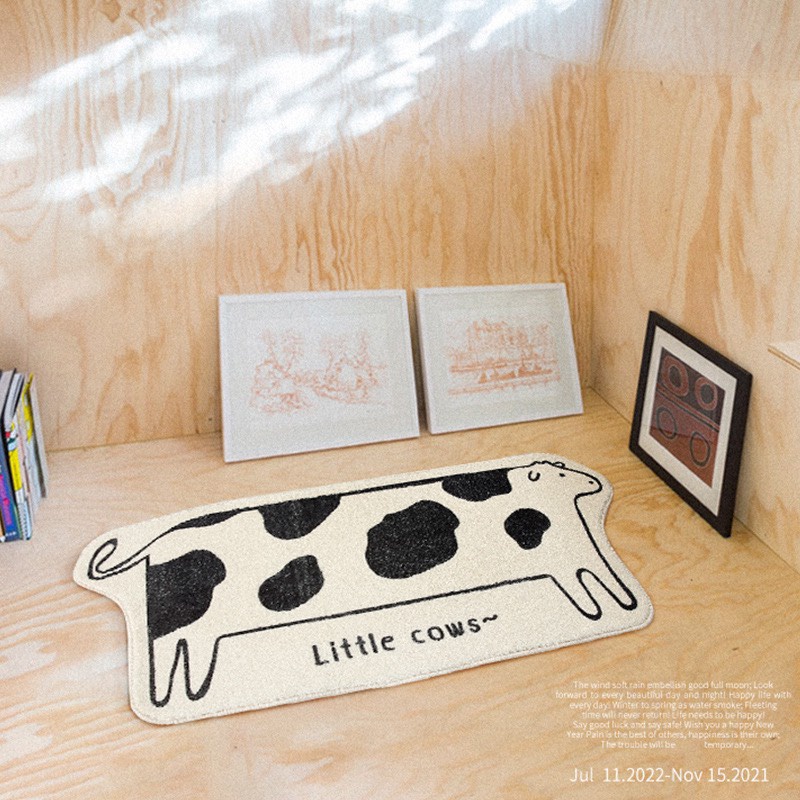 Thảm chân giường lông cừu cao cấp họa tiết momo đáng yêu, có đế chống trơn trượt