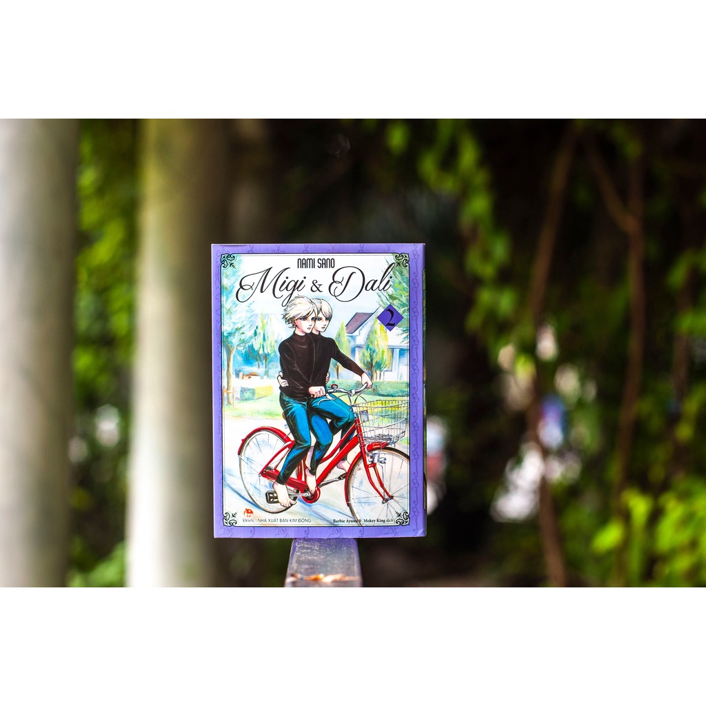 Truyện tranh Migi &amp; Dali Tập 2 (tặng kèm Postcard)