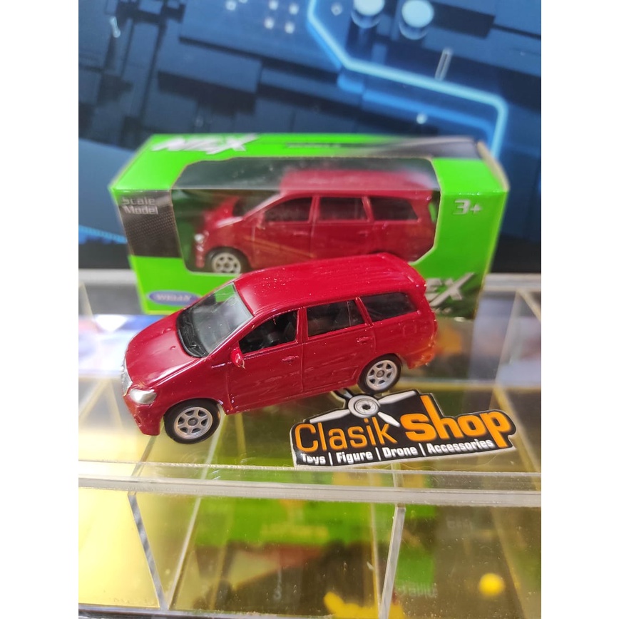 Mô Hình Xe Hơi Toyota Innova Tỉ Lệ 1: 60
