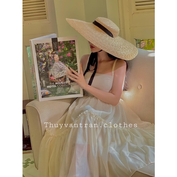 Đầm maxi xanh lá cây dây thắt bím thanh lý